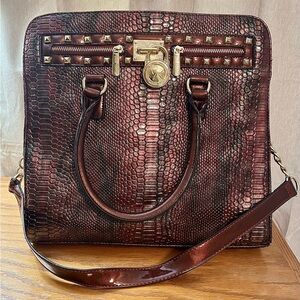 Elegant Brown Snake Print Handbag